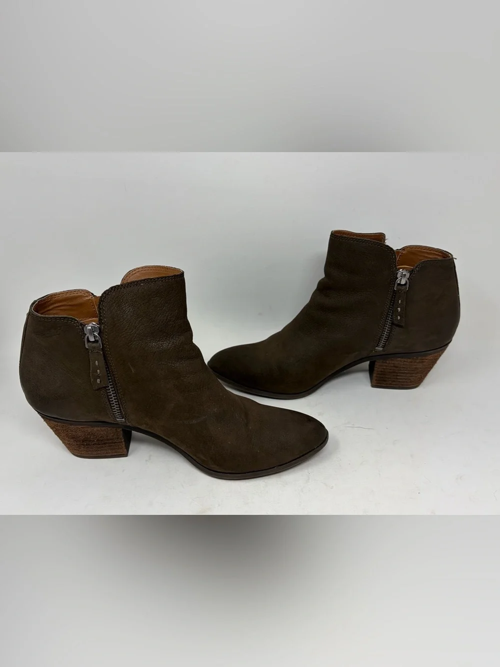 Frye Judith Ankle Booties Size 8.5